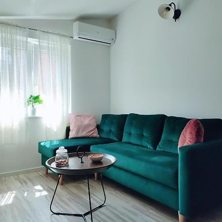 Apartman Jelena Podstrana Exterior photo