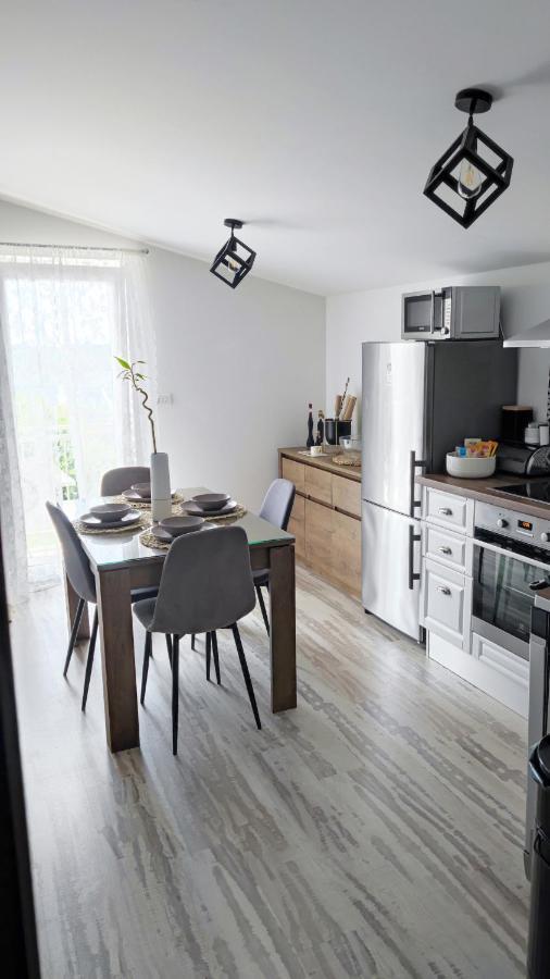 Apartman Jelena Podstrana Exterior photo